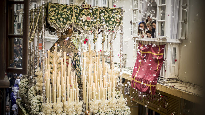 La Virgen de la Esperanza del Amor, en su salida procesional del pasado Lunes Santo.